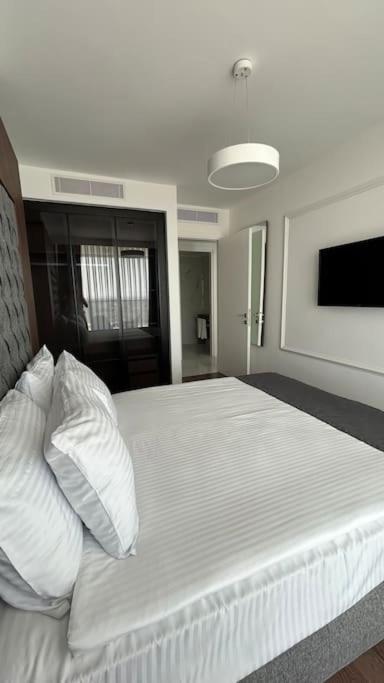 Grand Sapphire Resort Long Beach Trikomo 外观 照片